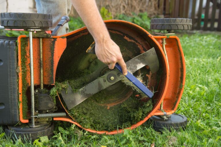 Are Lawn Mower Blades Universal for Arnold or Maxpower?